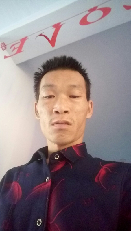 向阳的第一张照片--山东认干亲服务网