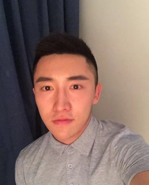 灰太狼的第一张照片--山东认干亲服务网