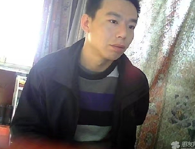 向钱奔跑的第一张照片--山东认干亲服务网