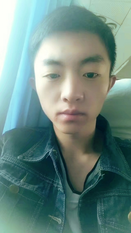 小手冰凉的第一张照片--山东认干亲服务网