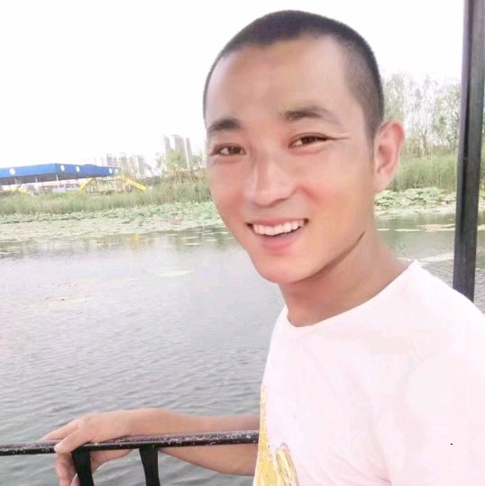 为你等候的第一张照片--山东认干亲服务网