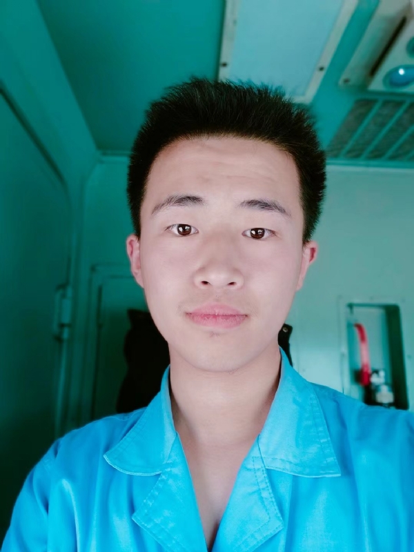 生而为人的第一张照片--山东认干亲服务网