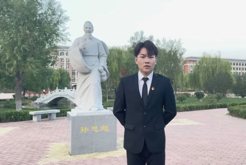 尚明月的第一张照片--山东认干亲服务网