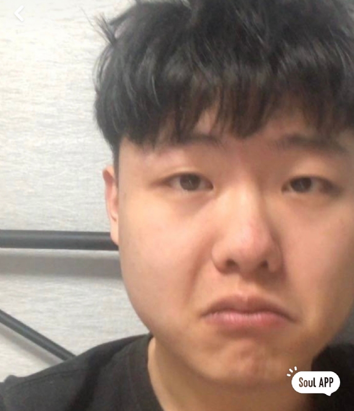 方方正正的第二张照片--山东认干亲服务网